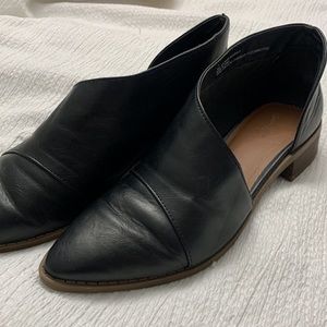 universal thread wenda cut out booties ✨